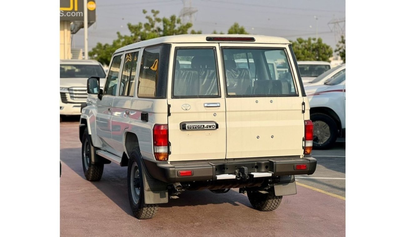 Toyota Land Cruiser toyota land cruiserr 78 3door 4.2L DESIEL