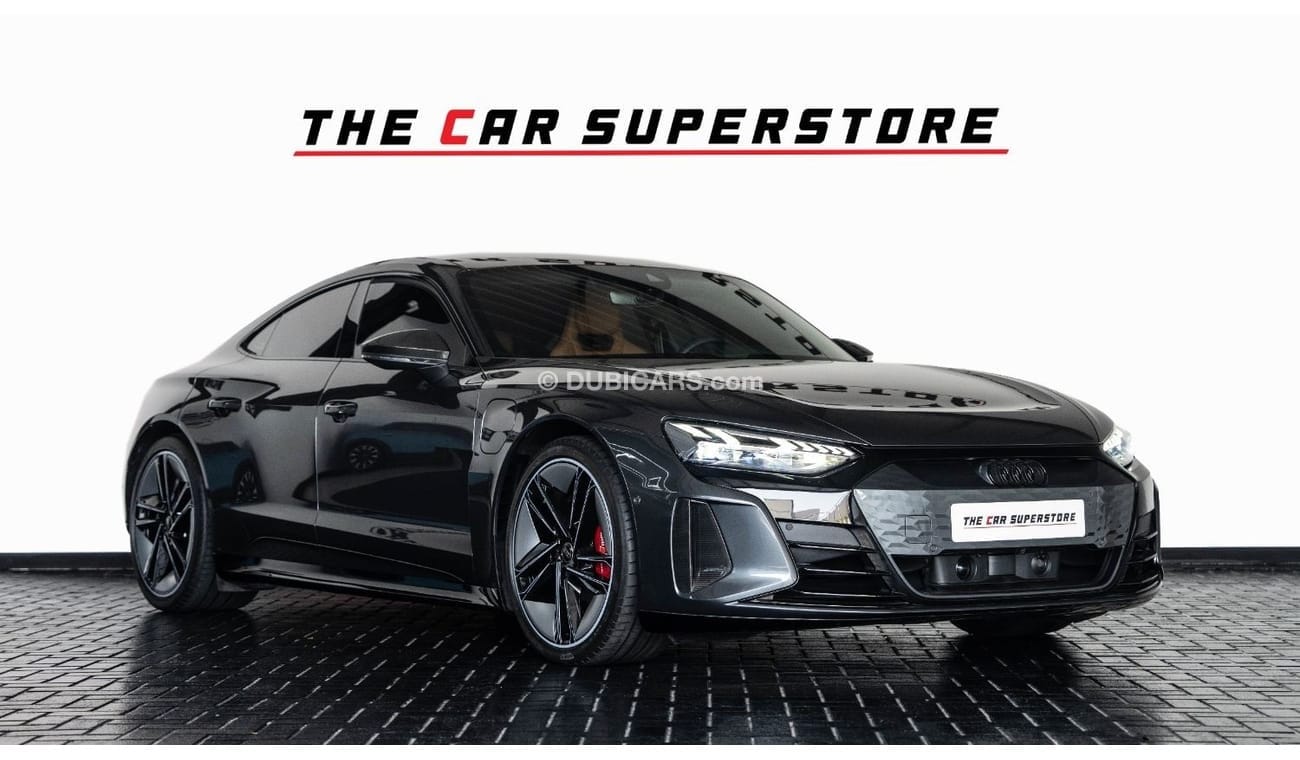 Audi etron 2022 - AUDI RS E-Tron GT Full Carbon - GCC - SERVICE CONTRACT 4 YEARS - WARRANTY TILL 12/2027