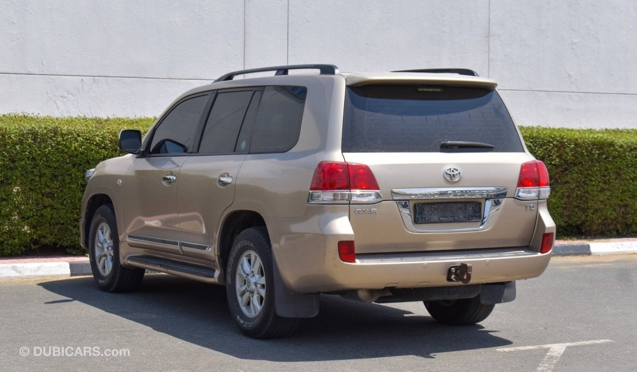 Toyota Land Cruiser LC 200 - GXR V6 4.0L PETROL 2010 - 291000 KM