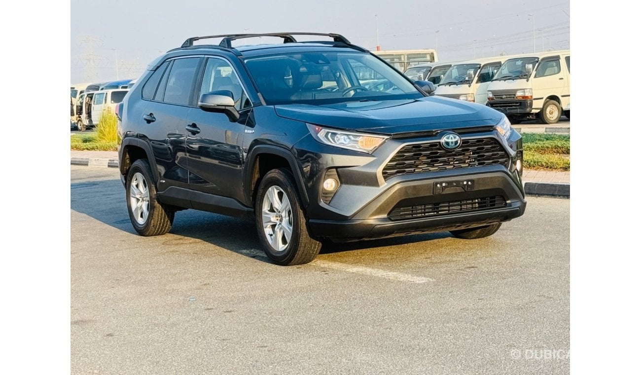 Toyota RAV4 XLE 2.5L