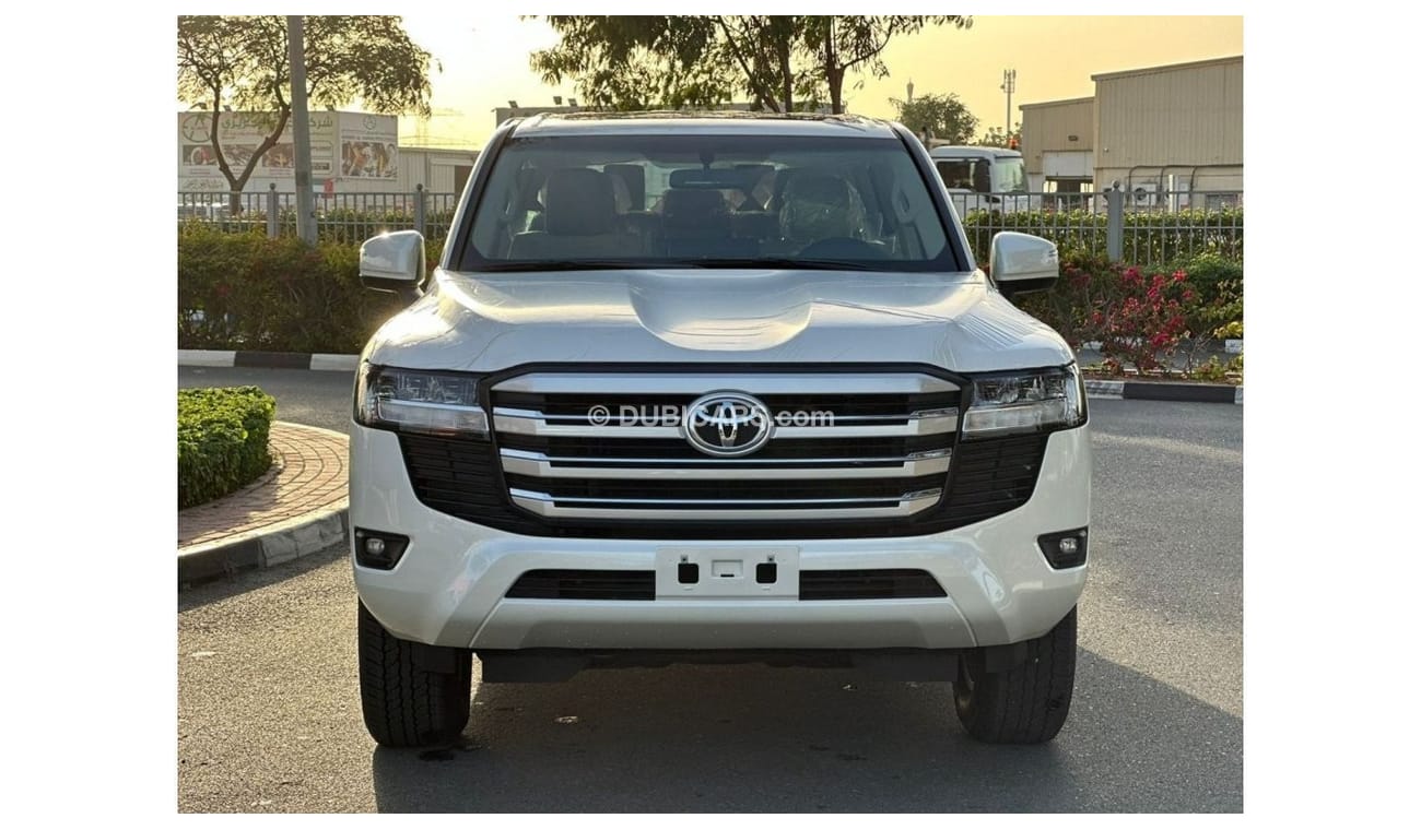 Toyota Land Cruiser GXR / With 70th Anniversary Badge / GCC Spec / For Export RAMADAN OFFER