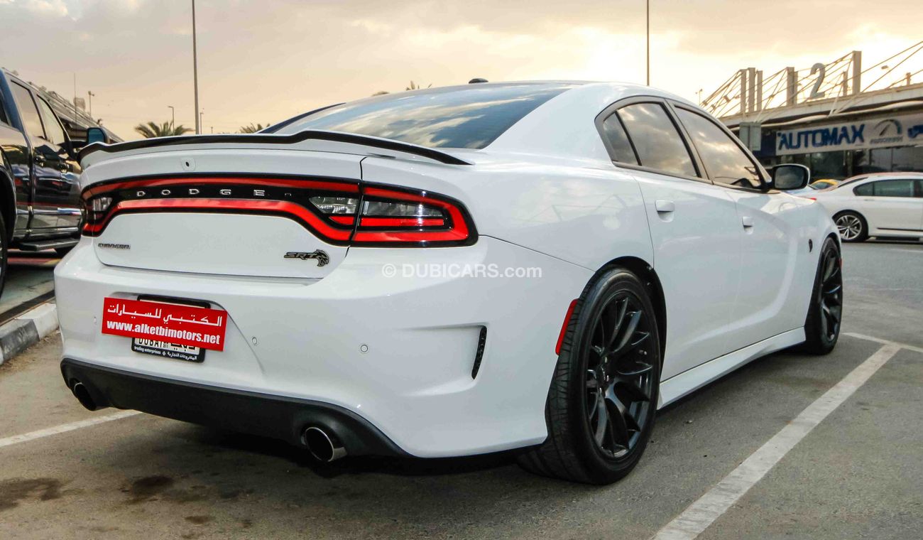 Dodge Charger SRT Hellcat