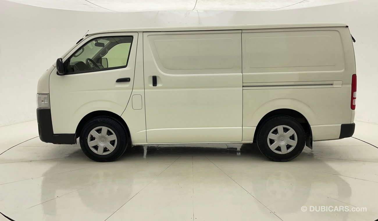 تويوتا هاياس GL STANDARD ROOF PANAL VAN 2.7 | بدون دفعة مقدمة | اختبار قيادة مجاني للمنزل