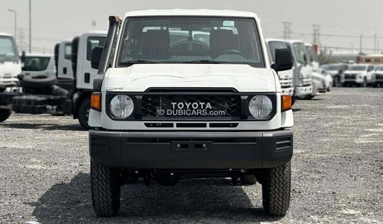 Toyota Land Cruiser Pick Up DC 4.0L TOYOTA LAND CRUISER 79 4.0L WITH DIFFLOCK