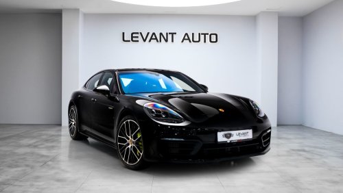 Porsche Panamera 4