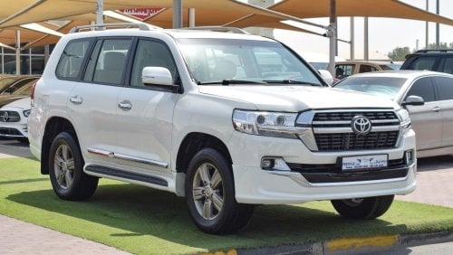 Toyota Land Cruiser GXR V6