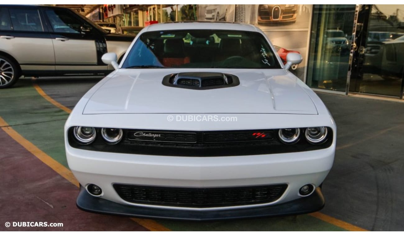 Dodge Challenger Scat Pack Shaker R/T