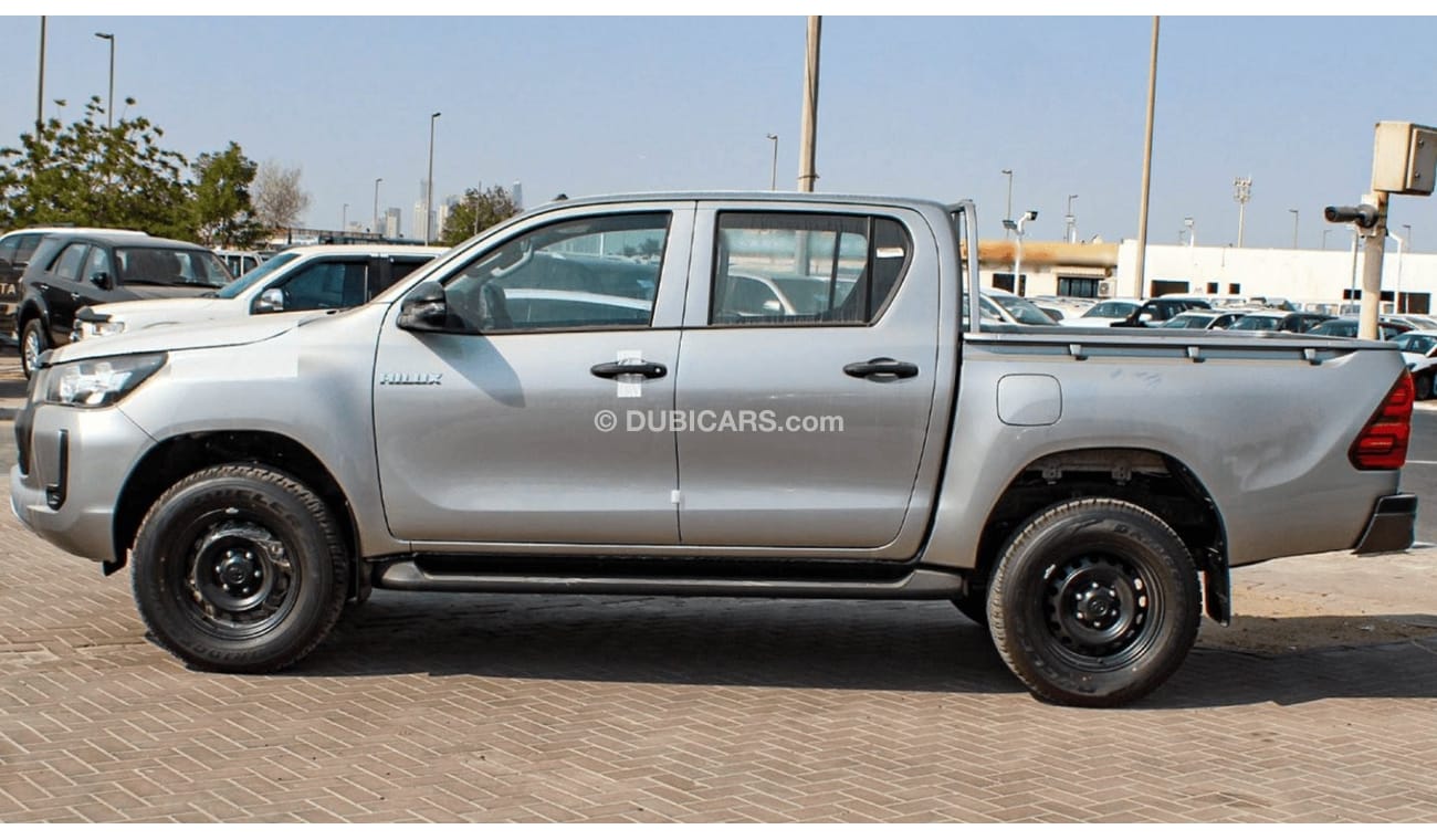 تويوتا هيلوكس HILUX 2.4L MT DIESEL