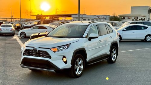 Toyota RAV4 XLE 2.5L 2021 LIMITED HYBRID PANORAMA USA SPEC