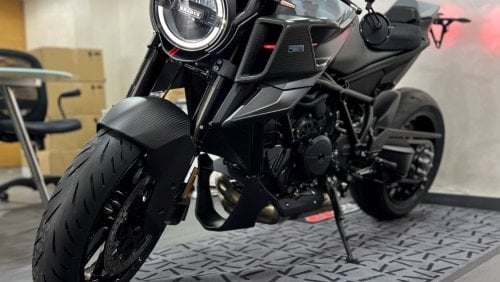 كاي تي أم 1300R BRABUS KTM NAKED BIKE 1300cc - 1 OUT OF 145 - BRAND NEW - CERTIFIED BRABUS!