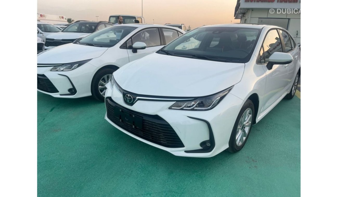 تويوتا كورولا 2023 Toyota Corolla 1200cc Camera Sunroof Push Button Automatic Zero KM