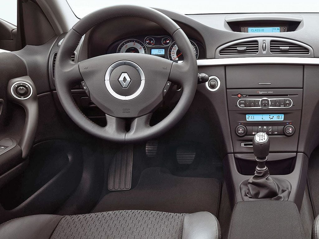 Renault Laguna interior - Cockpit