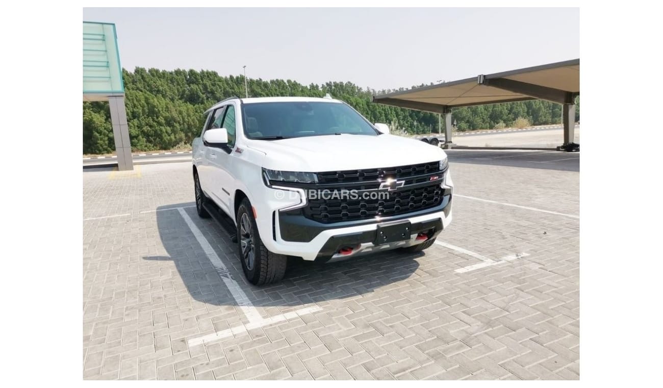 Chevrolet Suburban Chevrolet Z71 Suburban - 2023- White