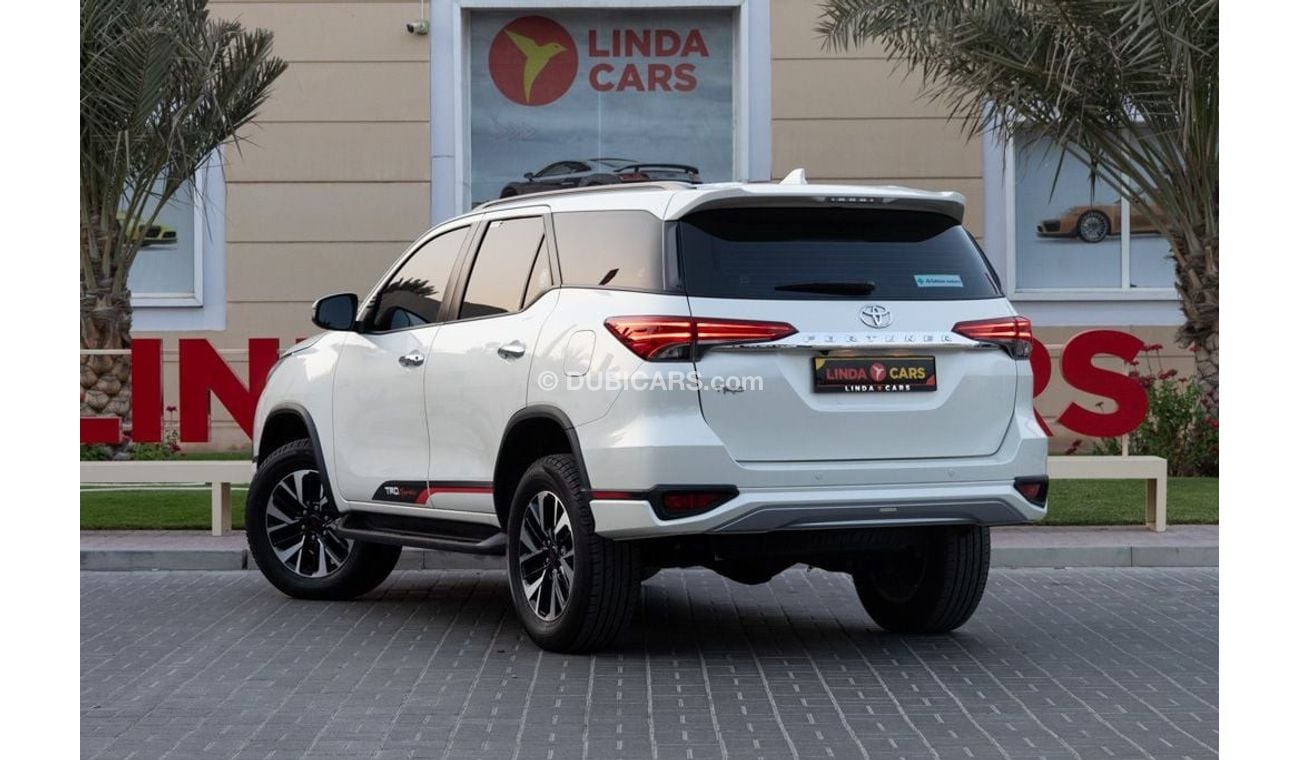 تويوتا فورتونر Toyota Fortuner TRD Sportivo 2018 GCC (LOW MILEAGE) under Warranty with Flexible Down-Payment.