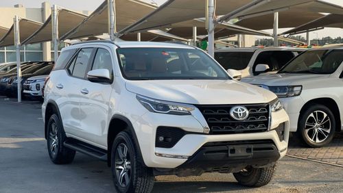 Toyota Fortuner GXR 4.0L (235 HP) Ref#484