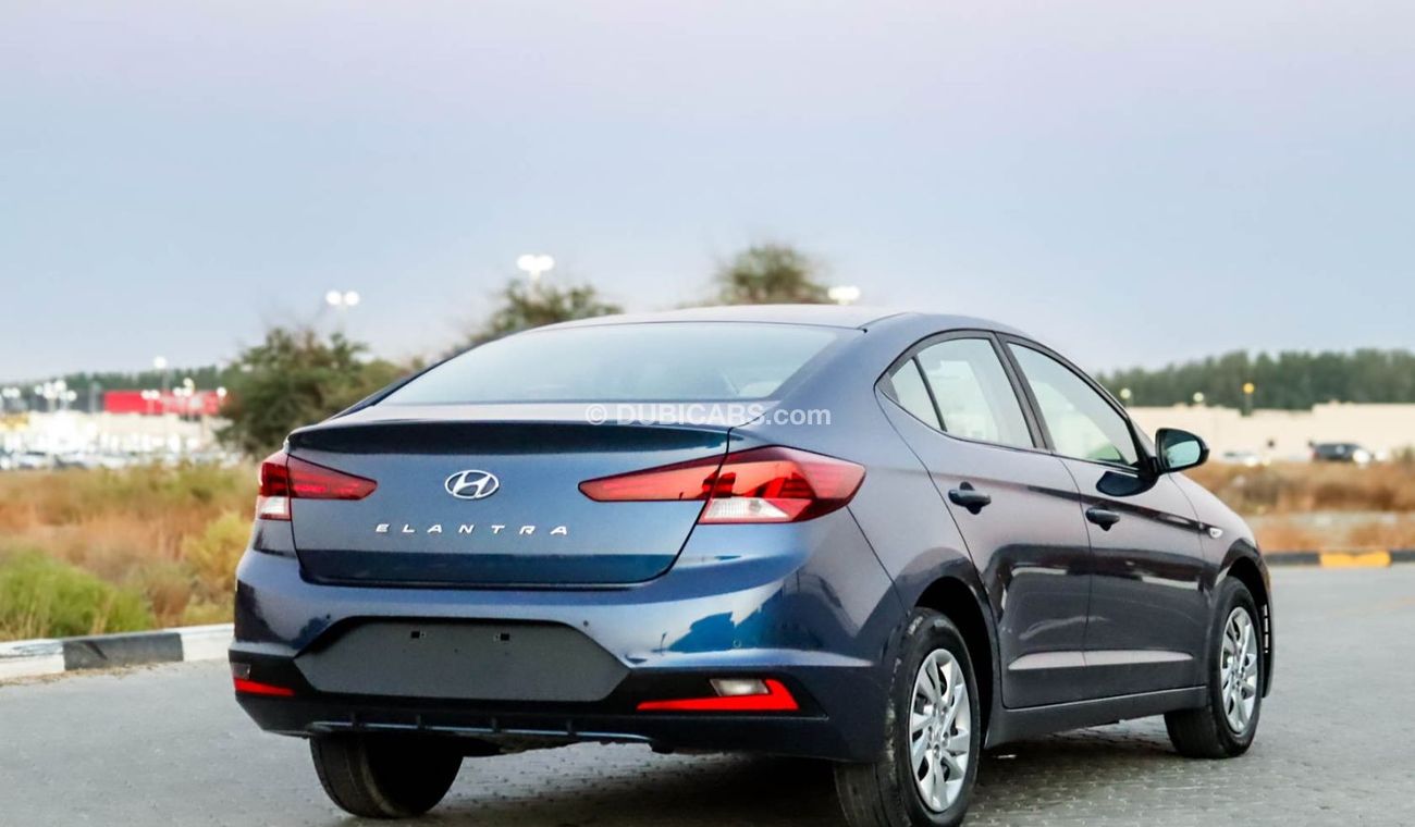 هيونداي إلانترا GL 1.6L hyundai elantra 1.6L 2019 GCC accident free in excellent condition 833 P.M