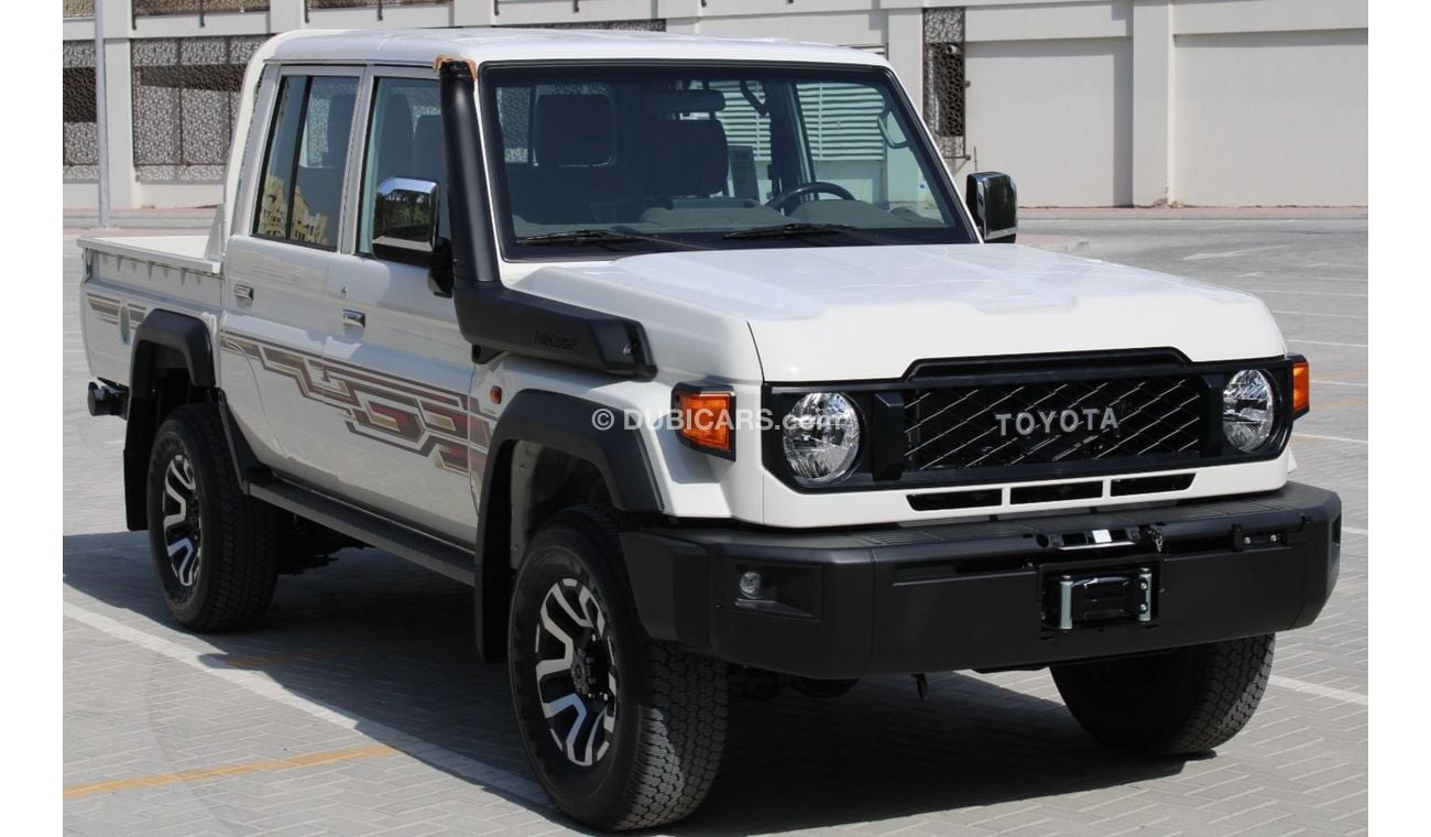 تويوتا لاند كروزر بيك آب TOYOTA LC79 D/CAB 2.8L DIESEL A/T 2024 MODEL GCC