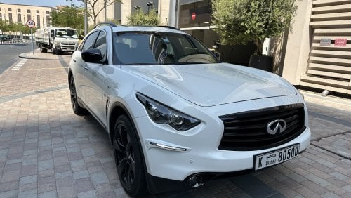 إنفينيتي QX70