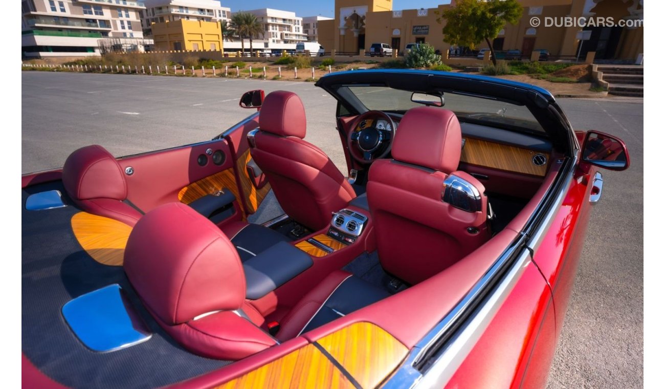 رولز رويس داون Rolls-Royce Dawn Cabrio