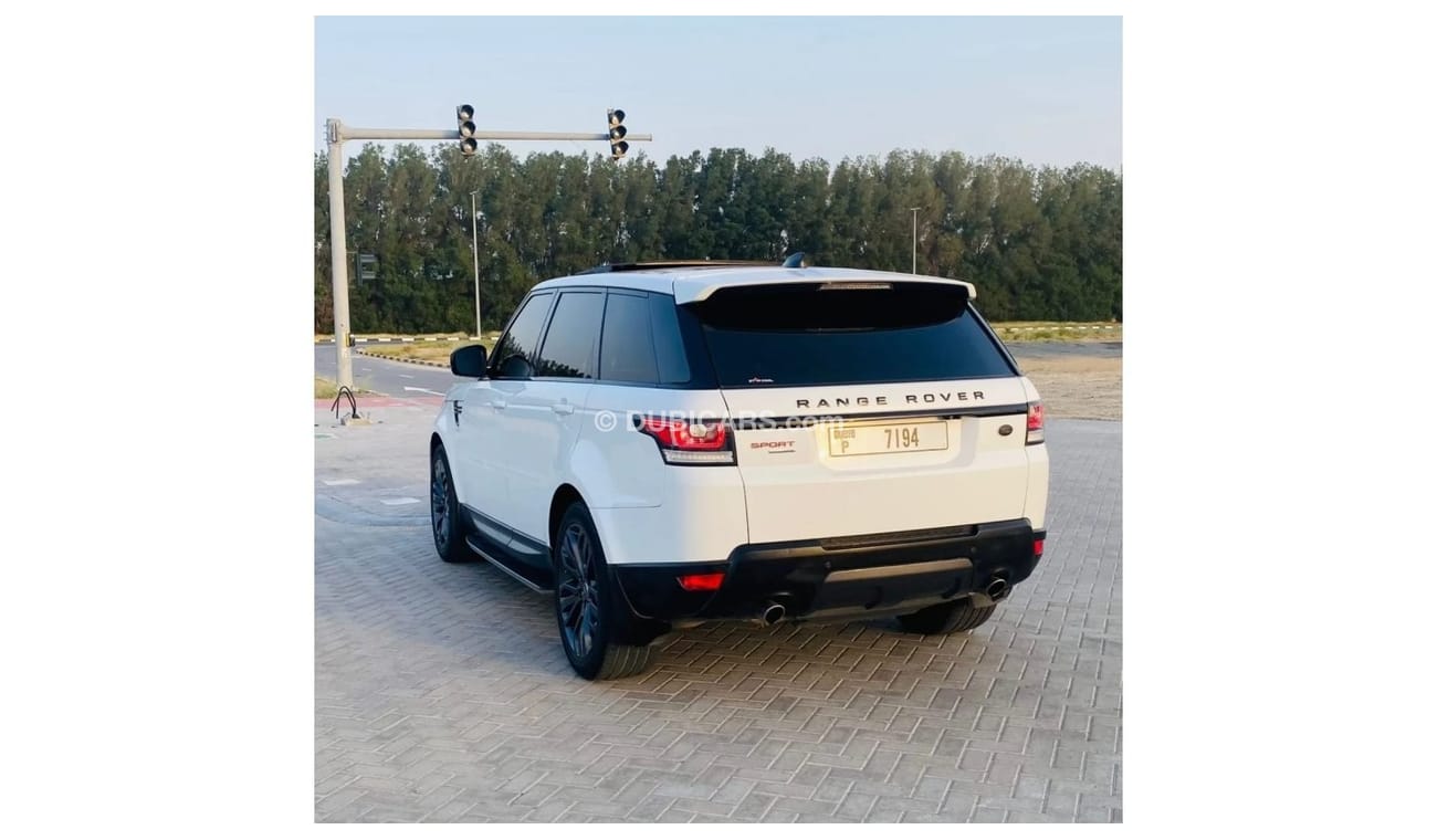 Land Rover Range Rover Sport Good condition car GCC