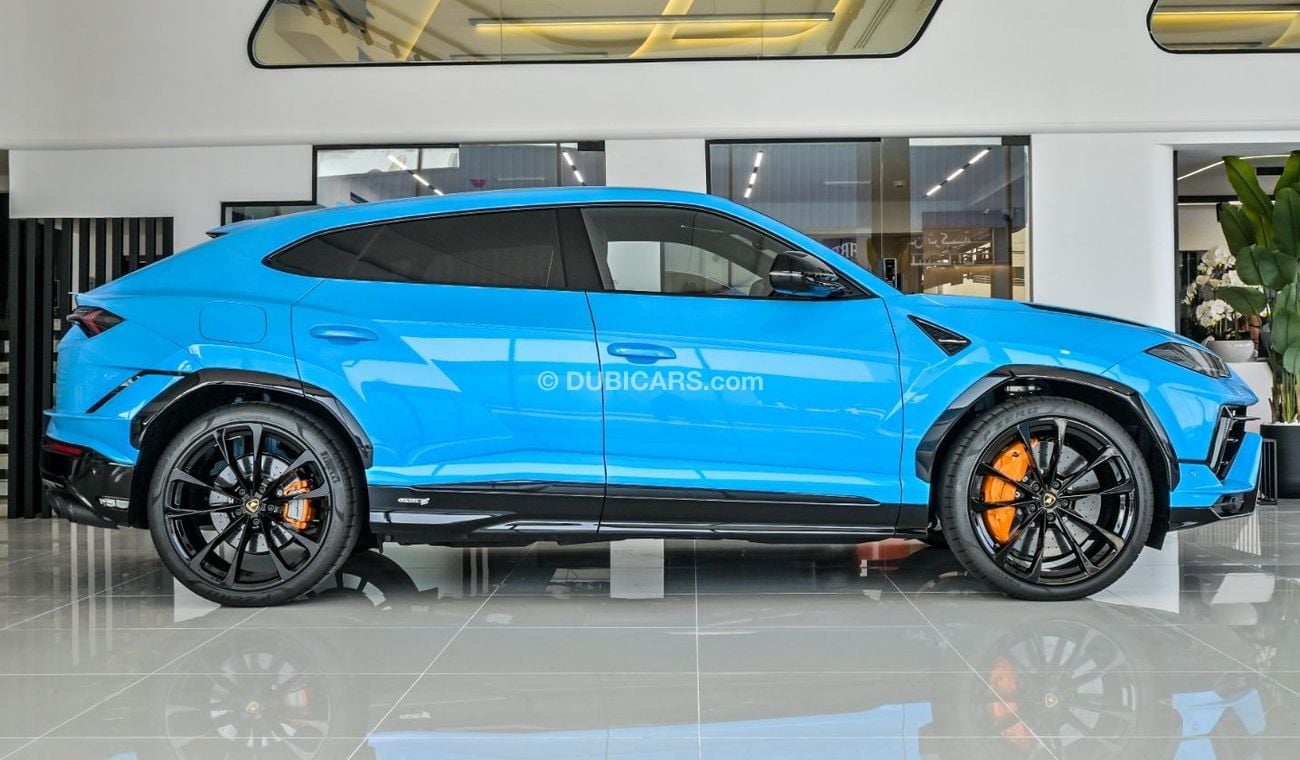 لامبورغيني اوروس Lamborghini Urus S | Carbon Interior | Fully Loaded with Rear Screens | 2024 Brand New