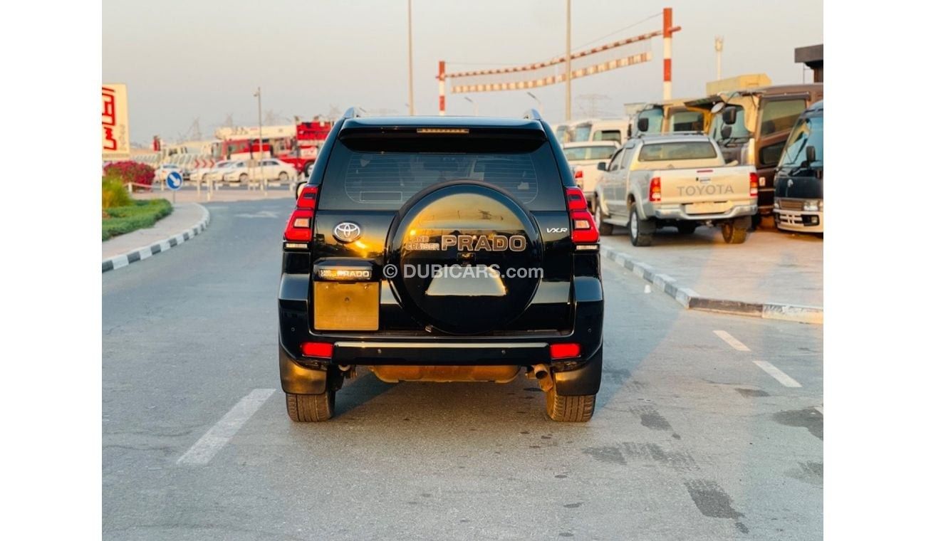 تويوتا برادو Toyota prado 2018 VXR Full Option V6 sunroof. Electric seats. Leather seats. Coolbox.