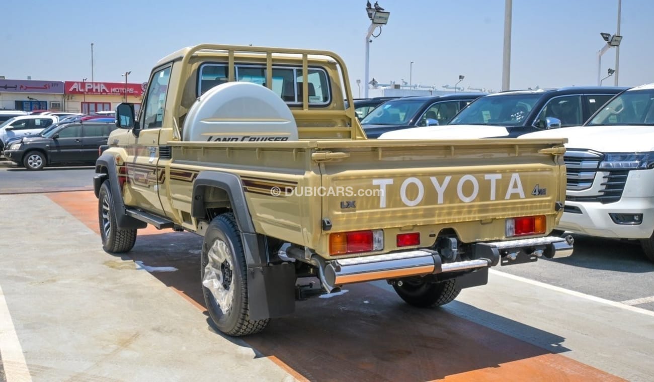 تويوتا لاند كروزر بيك آب 4.0 FULL LED SINGLE CAB