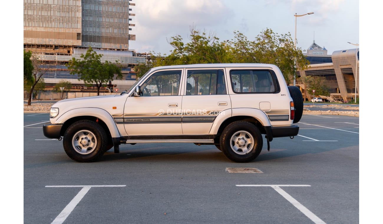 Toyota Land Cruiser VXR