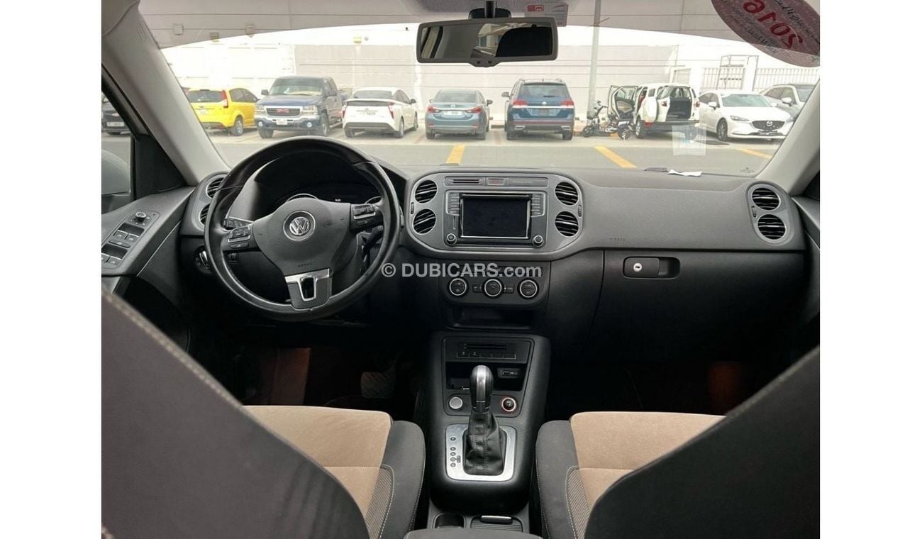 Volkswagen Tiguan SE