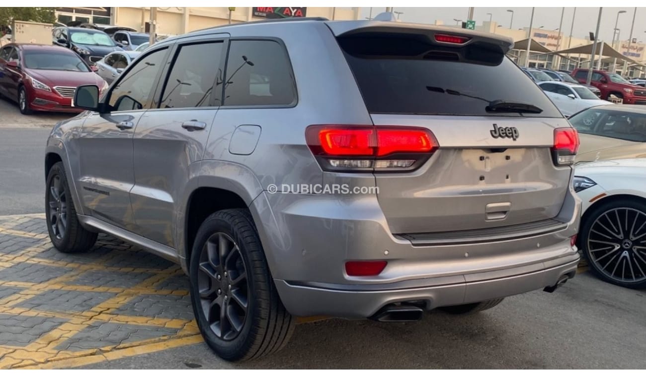 Jeep Grand Cherokee Overland Full option