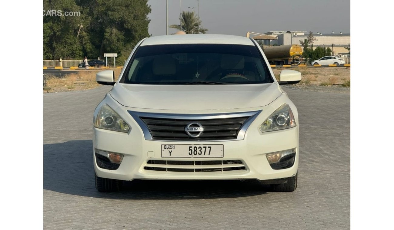 Nissan Altima NISSAN ALTIMA S GCC 2014 4 CYLINDER PERFECT CONDITION