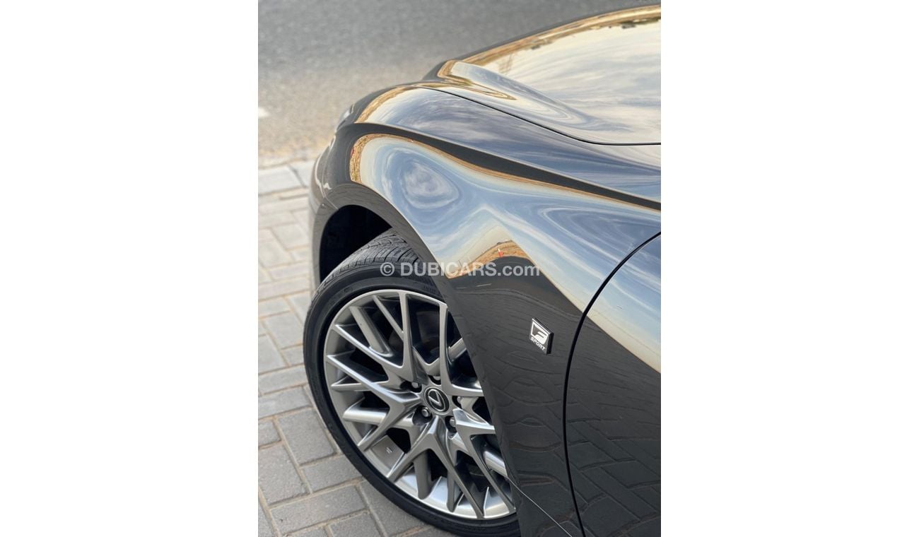 لكزس RC 350 F Sport 3.5L V6 / TRIPLE XENON / FULL OPTION / IN PERFECT CONDITION