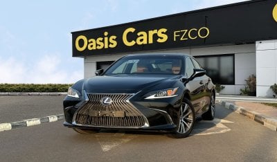 Lexus ES300h 2.5L Hybrid 4 Cylinders Full Service History 2021 GCC