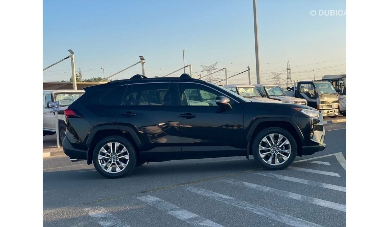 تويوتا راف ٤ 2020 Toyota Rav4 XLE Premium 2.5L V4 - Full Option With Heat & Cooling Seats -UAE PASS