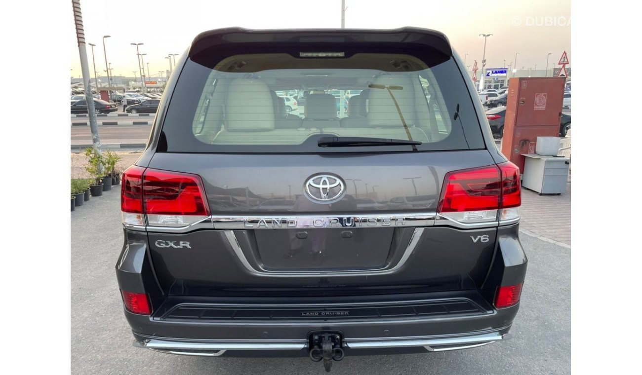 Toyota Land Cruiser 2018 Toyota Land Cruiser GXR (J200), 5dr SUV, 4L 6cyl Petrol, Automatic, Four Wheel Drive. Clean Car