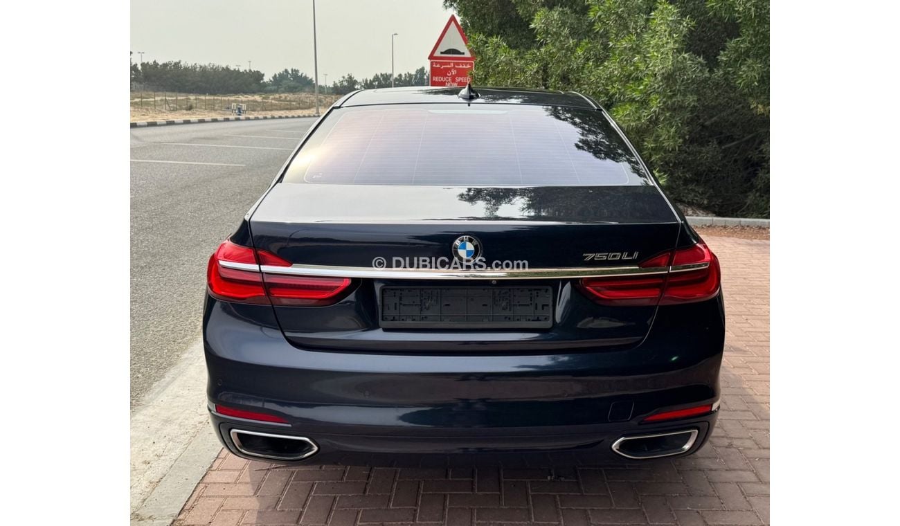 BMW 730Li Exclusive 2.0L