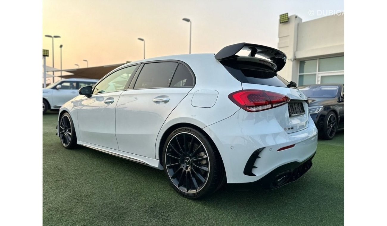 Mercedes-Benz A 35 AMG (2019) MERCEDES A35 //AMG// FULL OPTION -EXCELLENT CONDITION-