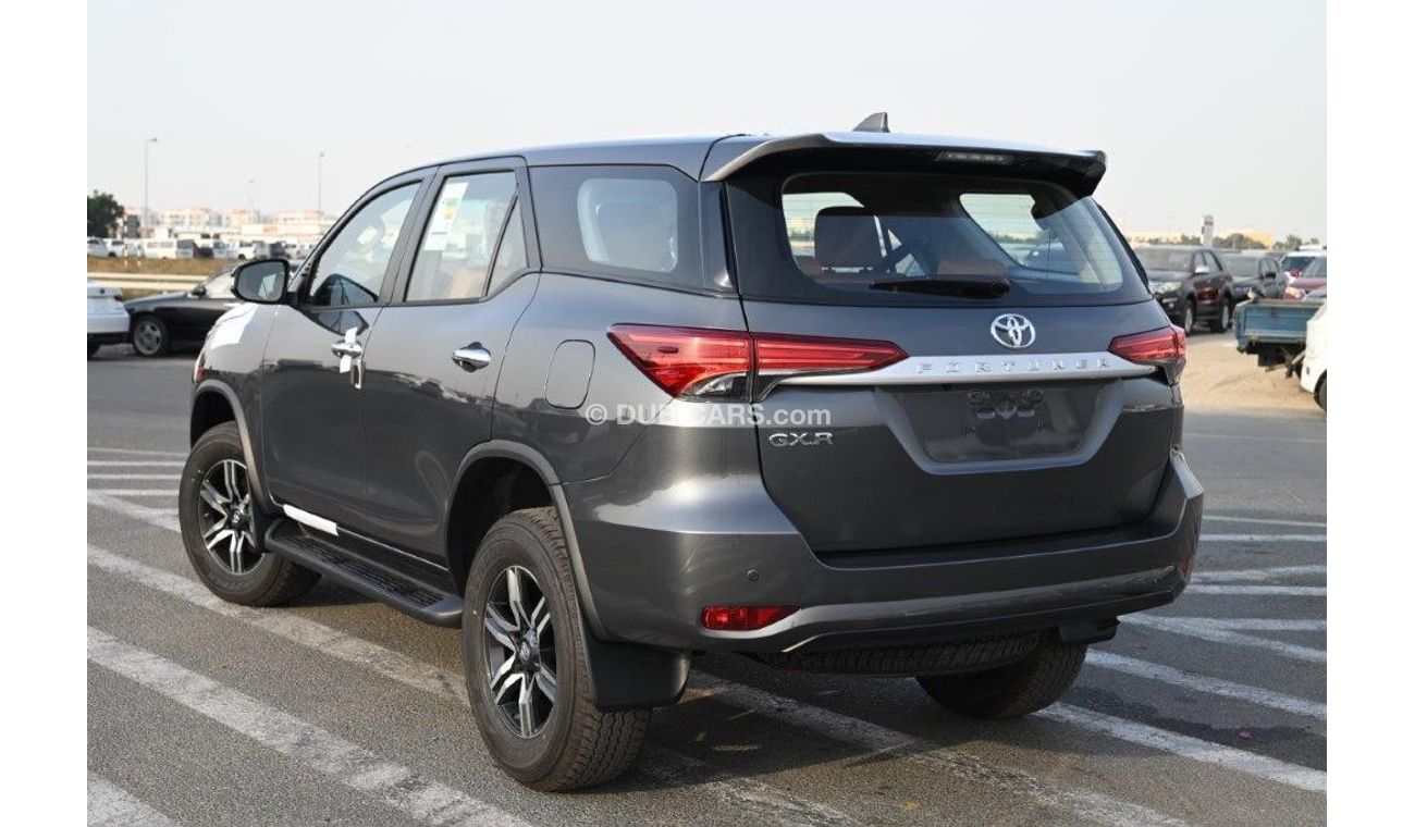 Toyota Fortuner GXR 2.4 L Diesel 4 WD