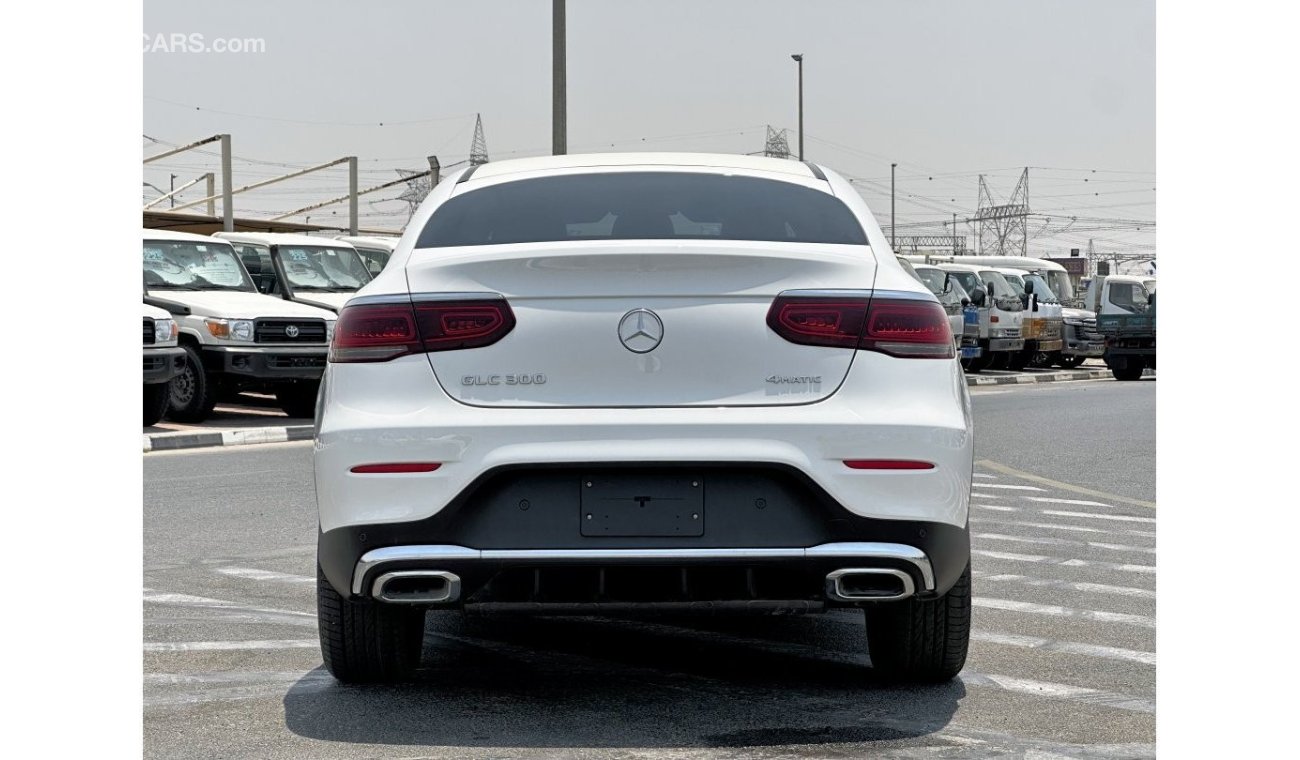 مرسيدس بنز GLC 300 2.0L 4matic Awd Coupe