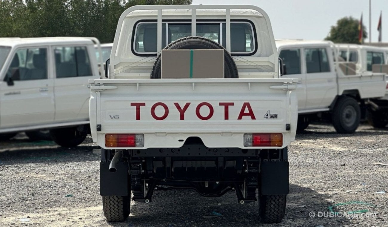 تويوتا لاند كروزر بيك آب Land cruiser  lc76 hardtop 5doors 4.2L DIESEL V6 MY2024 FOR EXPORT ONLY