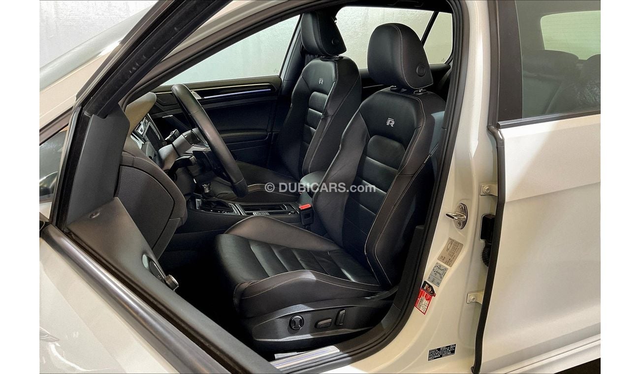 Volkswagen Golf R - Leather w/sunroof