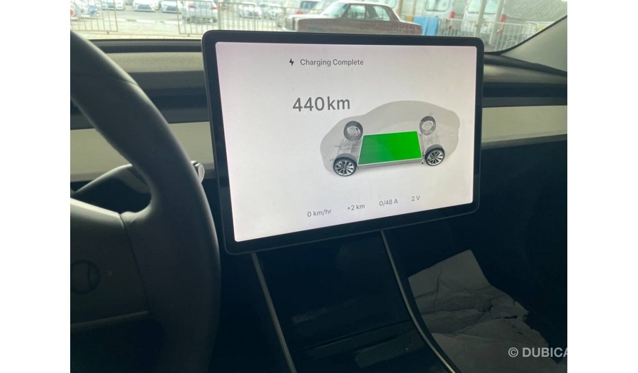 Tesla Model 3 DUAL MOTORS LONG RANGE