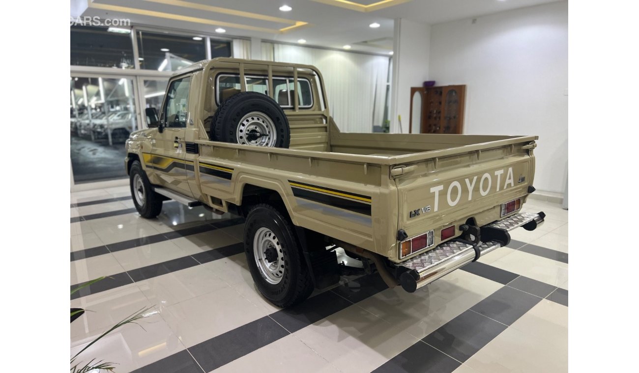 Toyota Land Cruiser Pick Up PICKUP 70th LX1