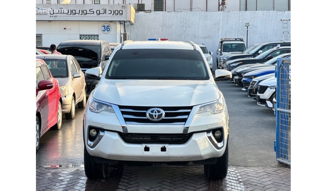 Toyota Fortuner Gxr