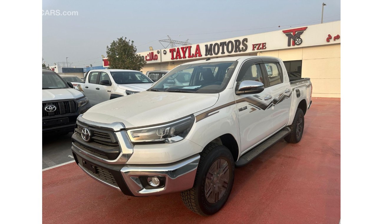 تويوتا هيلوكس TOYOTA HILUX 2.7 AT FULL OPTION 2024 WHITE WITH PUSH START