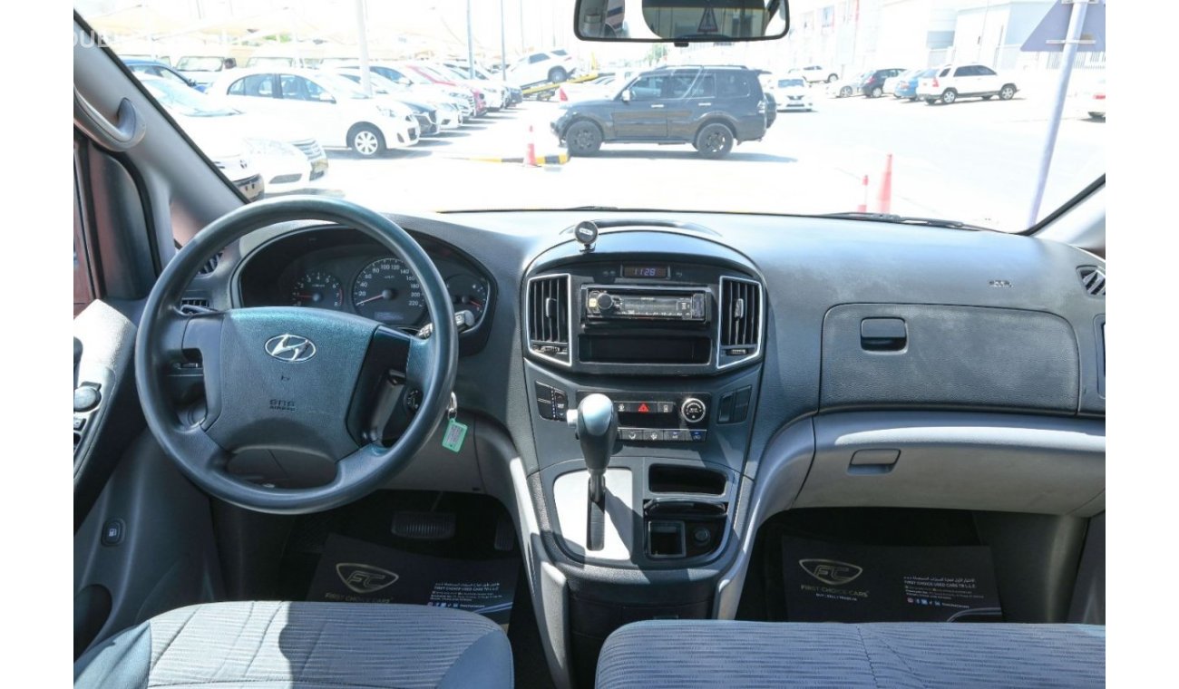 هيونداي H-1 2018 | HYUNDAI H1 | PASSANGER VAN 12-SEATER | GCC | VERY WELL-MAINTAINED | SPECTACULAR CONDITION |