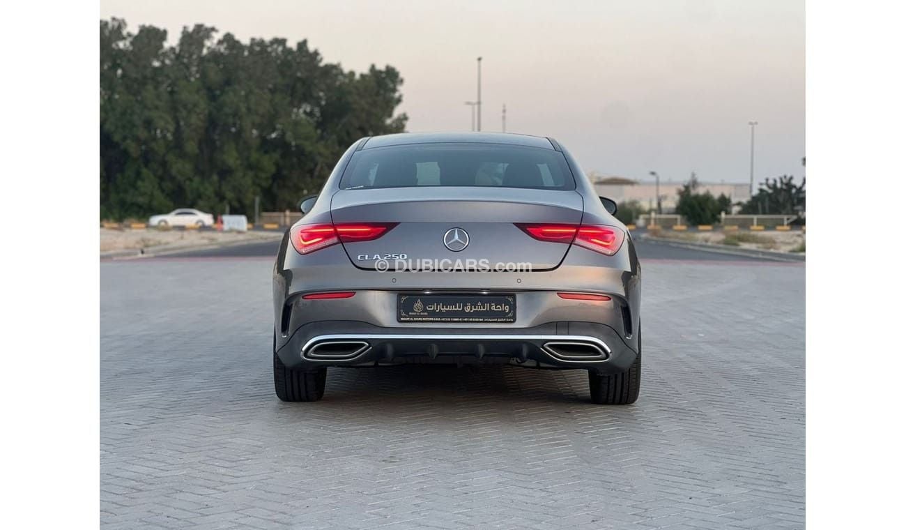 مرسيدس بنز CLA 250 Premium + 2.0L