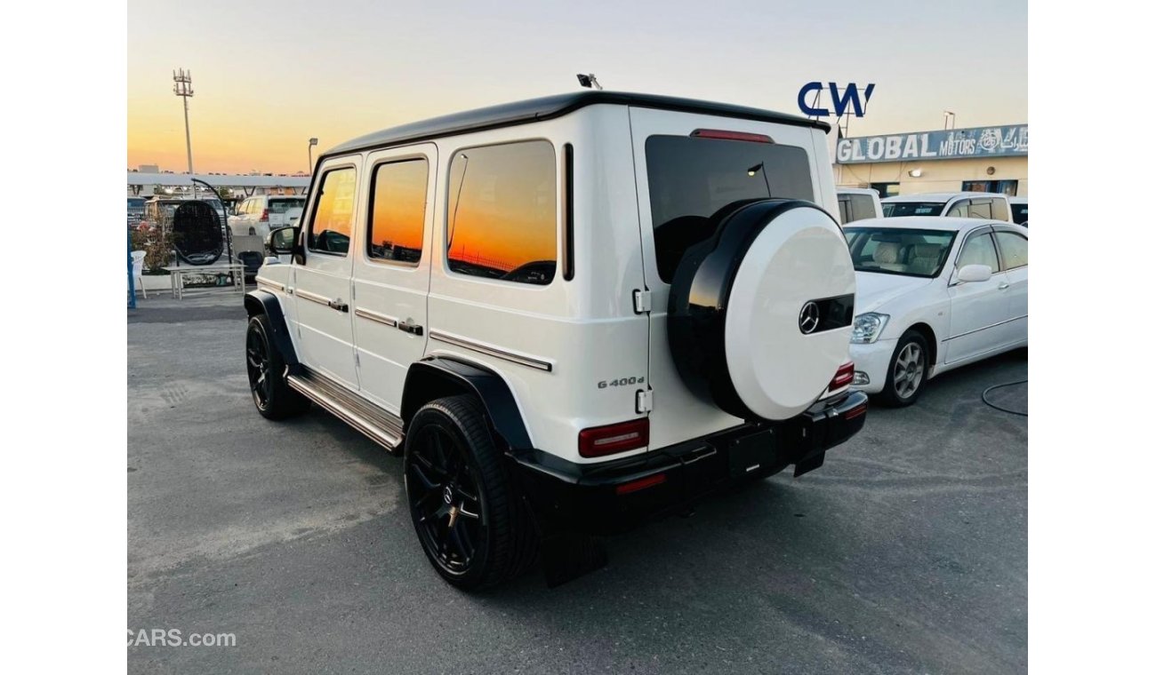 Mercedes-Benz G 400