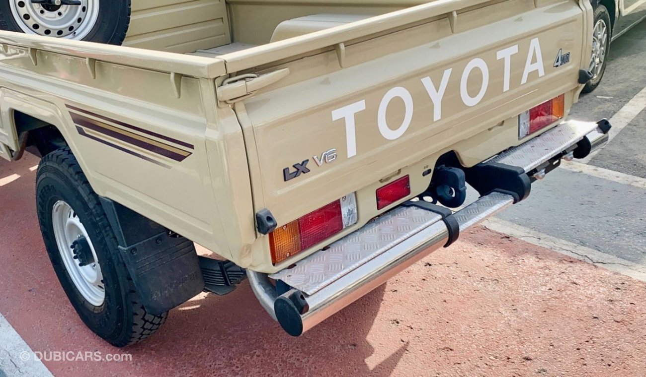 تويوتا لاند كروزر بيك آب Toyota Land Cruiser 79 4.0L Petrol  Single Cabin 2024