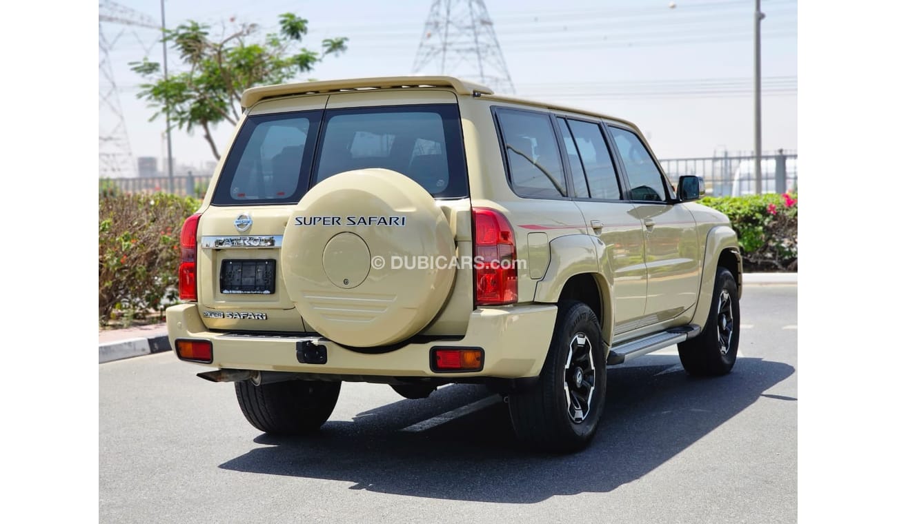 Nissan Patrol Super Safari GCC SPECS BEIGE COLOUR UNDER WARRANTY